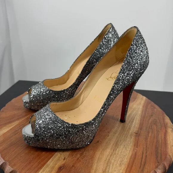 Christian Louboutin Very Prive peep-toe pumps silver glitter finish 38.5 8.5